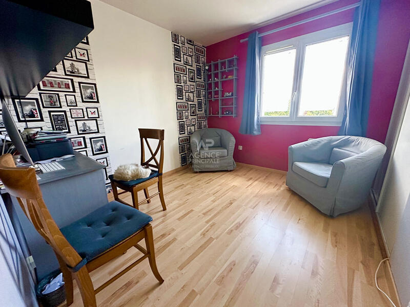 Maison - 120 m² - 6 pièces