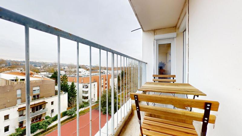 Appartement - 75 m² - 5 pièces