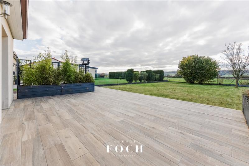 Maison - 147 m² - 7 pièces