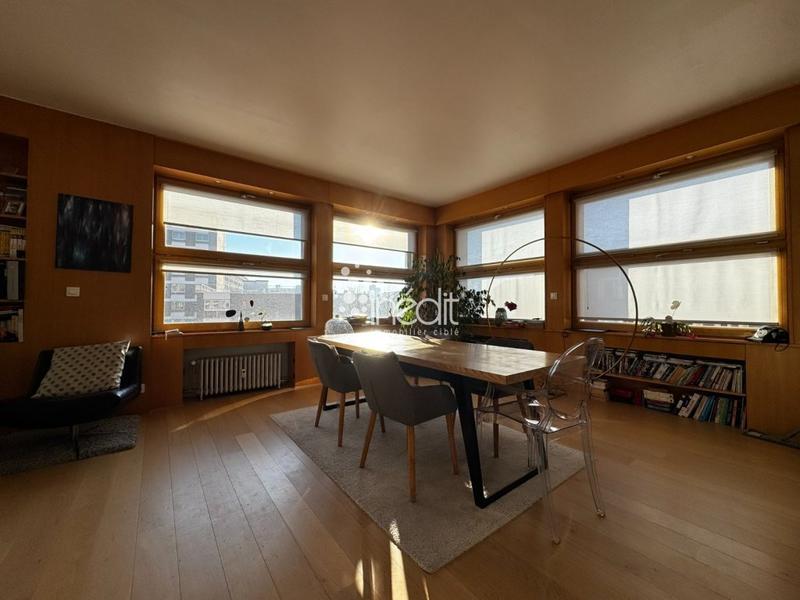 Appartement - 145 m² - 6 pièces