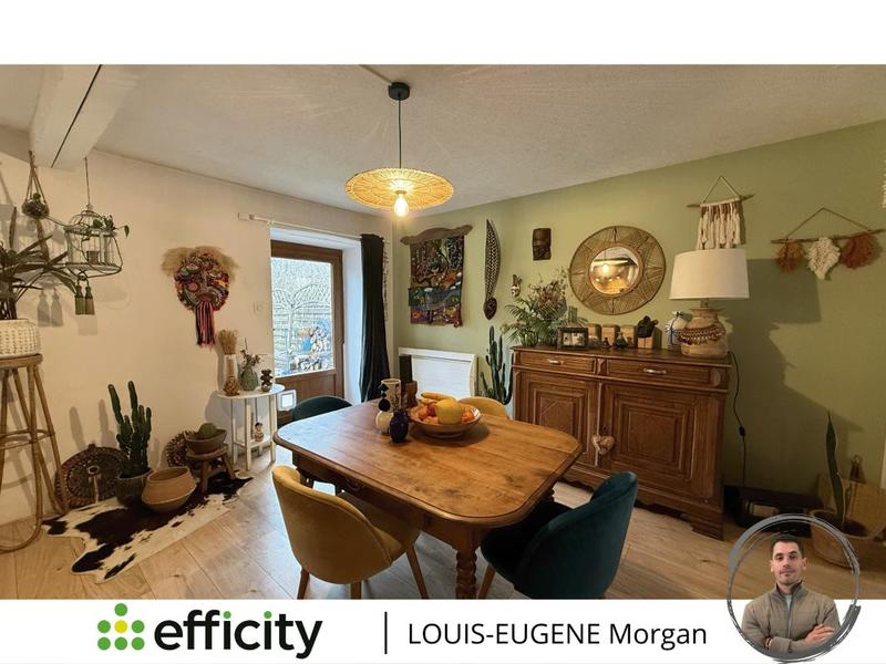 Maison - 95 m² - 4 pièces