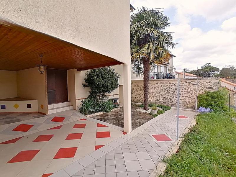 Maison - 113 m² - 6 pièces