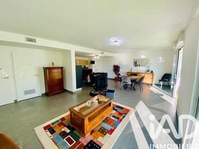 Appartement - 101 m² - 4 pièces