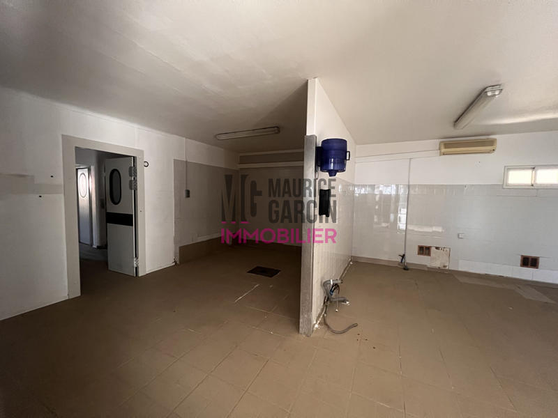 Local d'activités - 660 m²