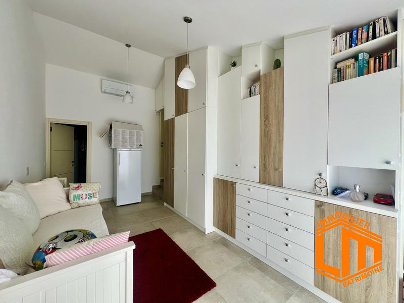 Maison - 156 m² - 5 pièces