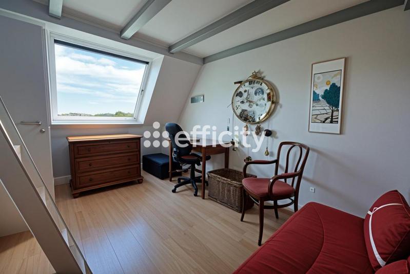 Appartement - 98 m² - 5 pièces