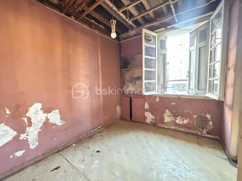 Immeuble - 150 m² - 5 pièces