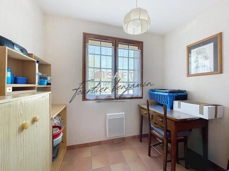 Maison - 186 m² - 8 pièces