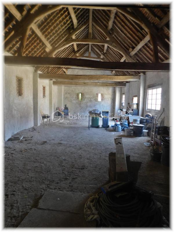 Corps de ferme - 437 m² - 16 pièces