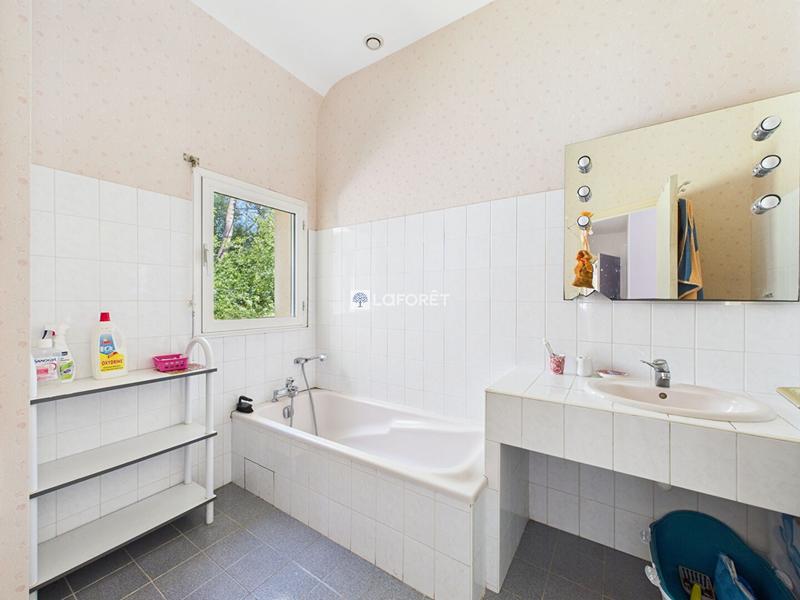 Maison contemporaine - 182 m² - 6 pièces