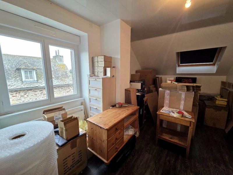 Maison - 169 m² - 6 pièces