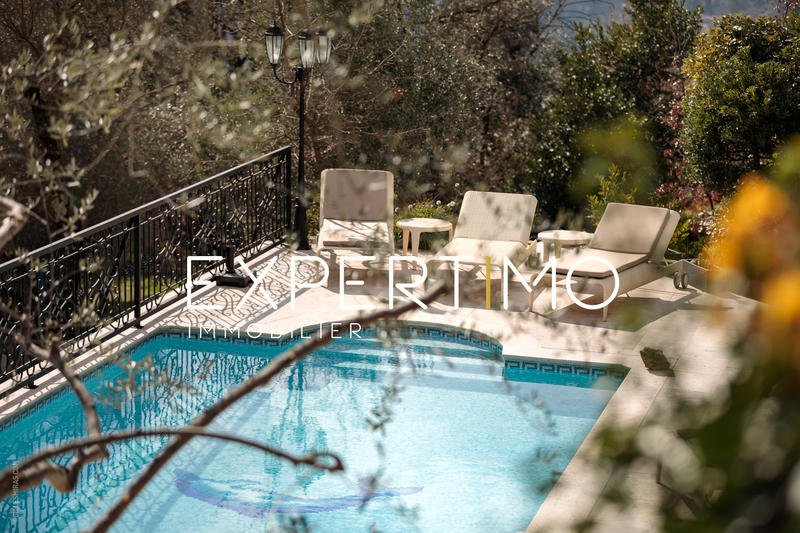 Bastide - 220 m² - 5 pièces