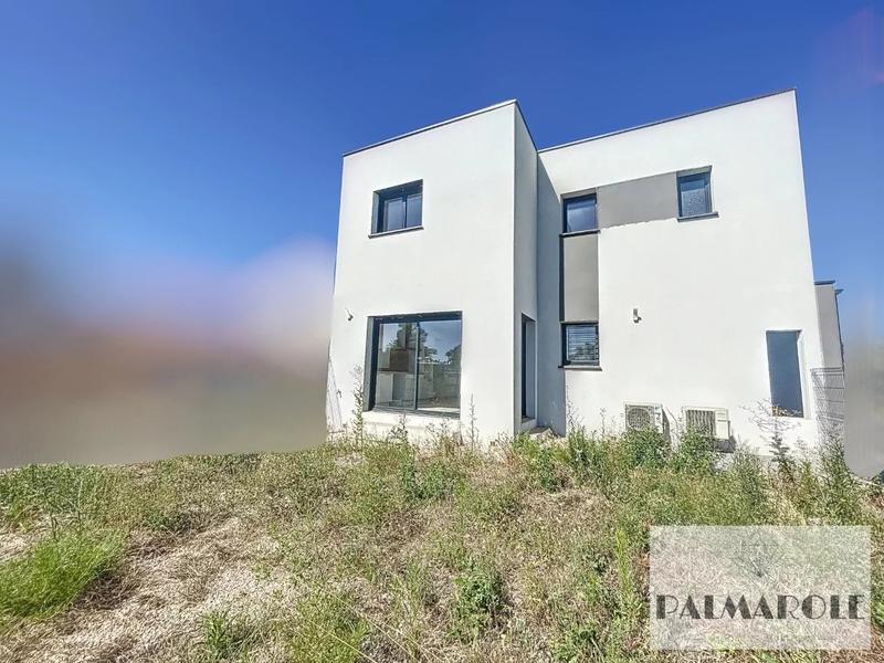 Maison - 83 m² - 4 pièces