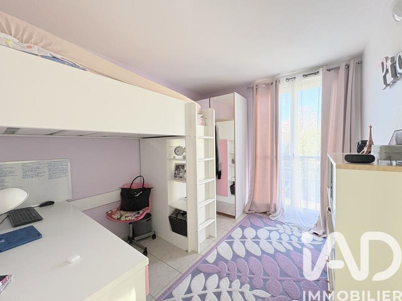 Appartement - 79 m² - 4 pièces