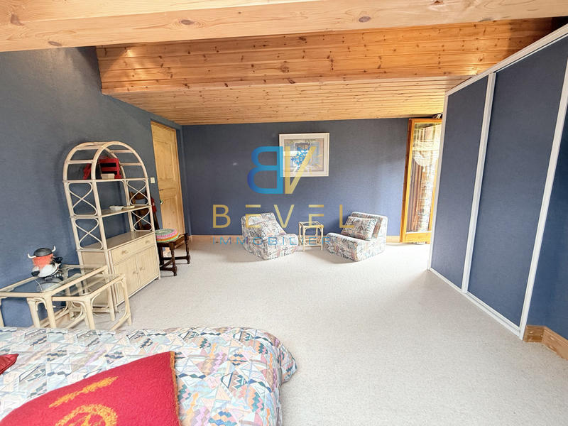 Maison - 173 m² - 5 pièces