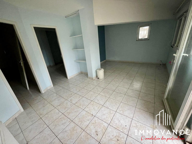 Maison - 350 m² - 7 pièces