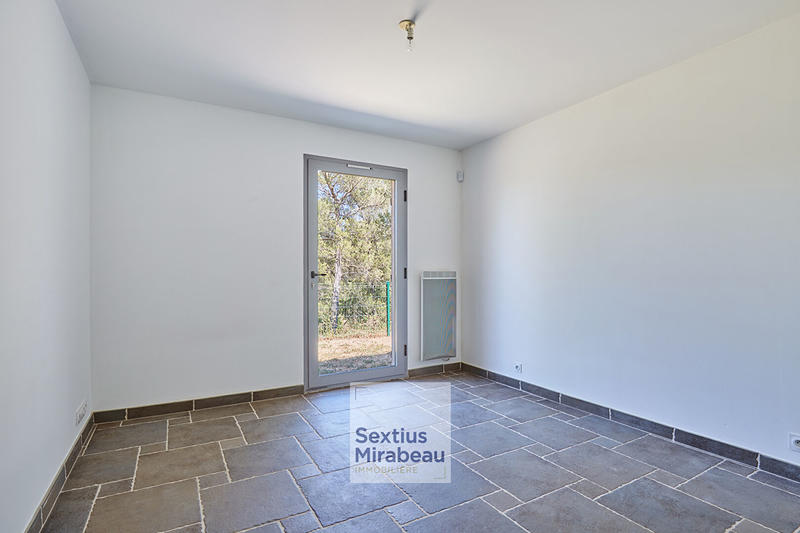 Appartement - 121 m² - 5 pièces