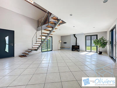 Maison - 133 m² - 6 pièces