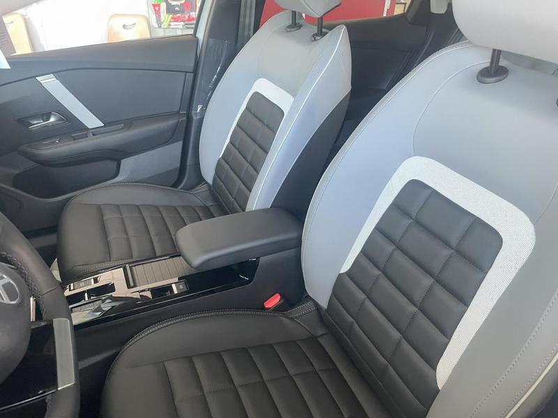 Citroën C4 Max Hybride 136cv Garantie Constructeur - Disponible à la commande Boite Automatique