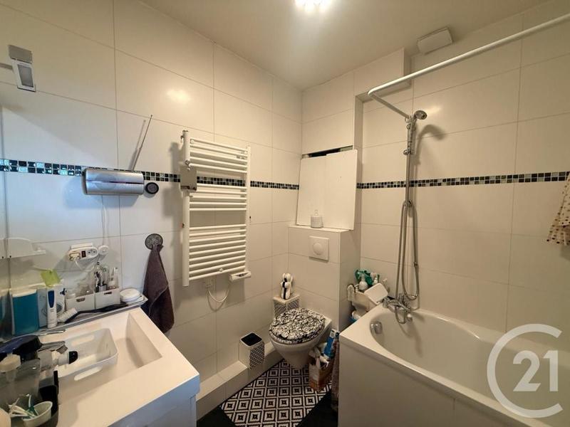 Duplex - 105 m² - 4 pièces