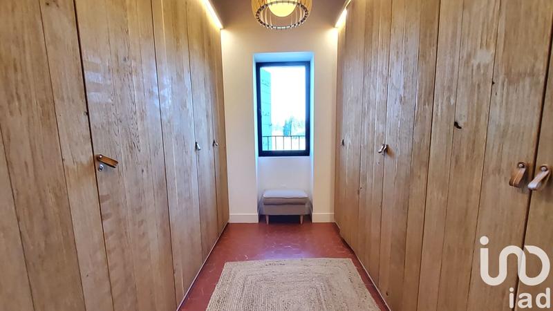 Maison - 360 m² - 10 pièces