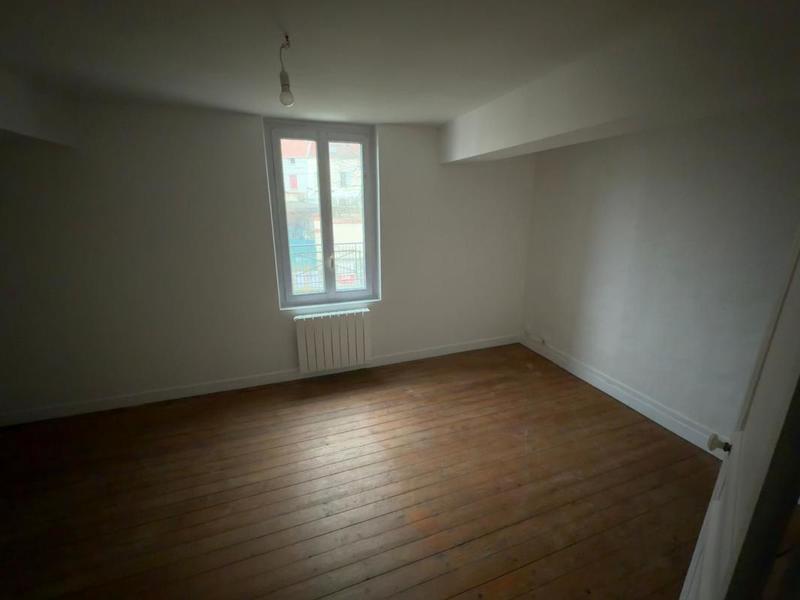 Maison - 90 m² - 3 pièces