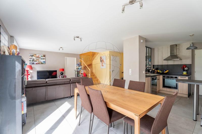 Maison - 136 m² - 5 pièces