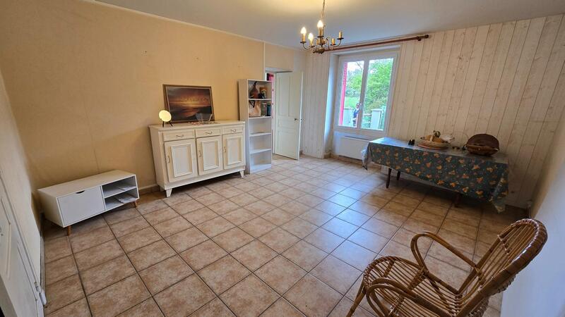 Maison - 85 m² - 3 pièces