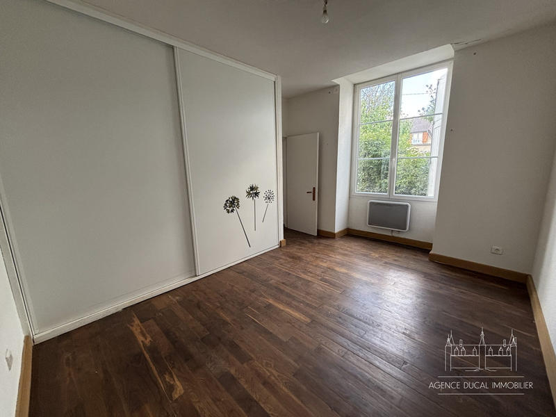 Maison - 98 m² - 4 pièces