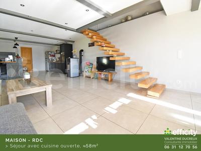 Maison - 180 m² - 6 pièces