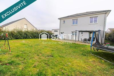 Maison - 115 m² - 6 pièces