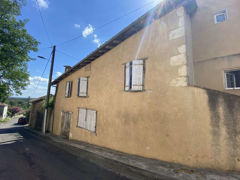 Maison - 203 m² - 10 pièces