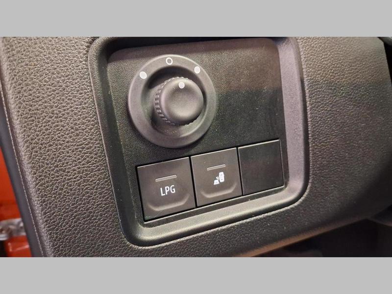 Dacia Duster Eco-G 100 4x2 Prestige +