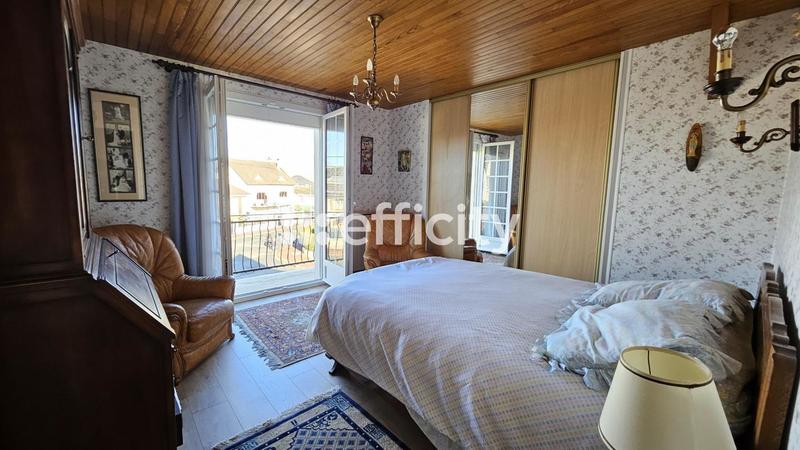 Maison - 166 m² - 7 pièces