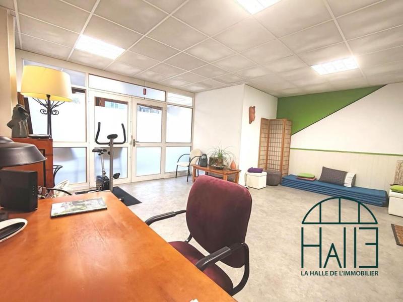 Bureau - 120 m² - 4 pièces