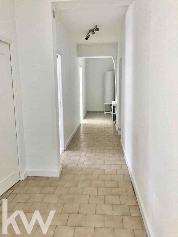 Appartement - 85 m² - 3 pièces