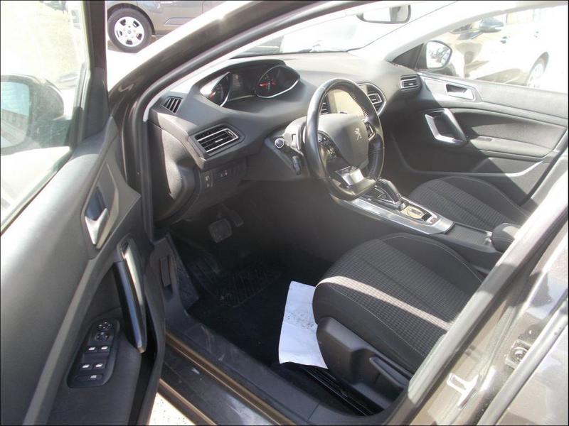 Peugeot 308 II 1.2 Vti 130 Cv Sw Active Business Eat8