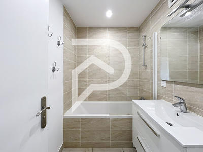 Appartement - 12 m² - 4 pièces