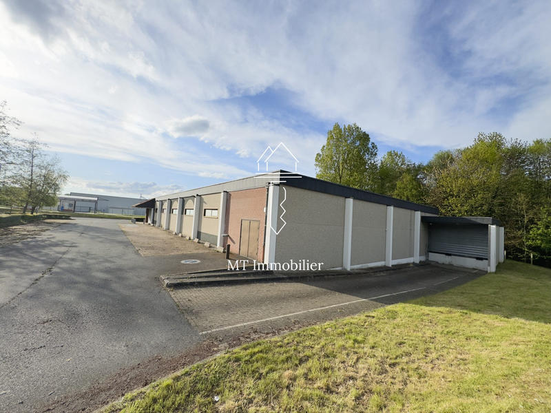 Local commercial - 1 082 m²