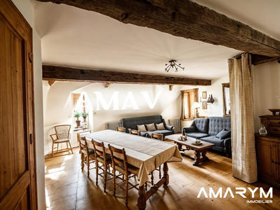 Maison - 158 m² - 5 pièces