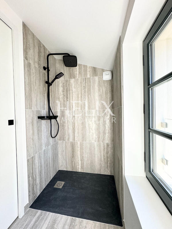 Appartement - 101 m² - 5 pièces