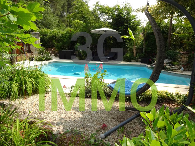 Maison - 140 m² - 4 pièces