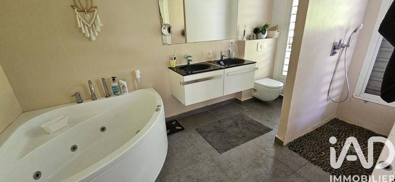 Maison - 175 m² - 5 pièces