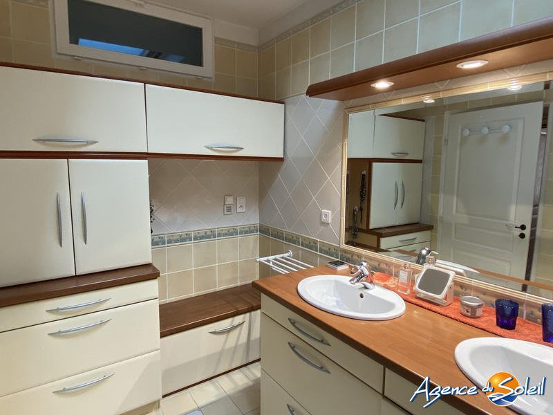 Maison - 191 m² - 7 pièces