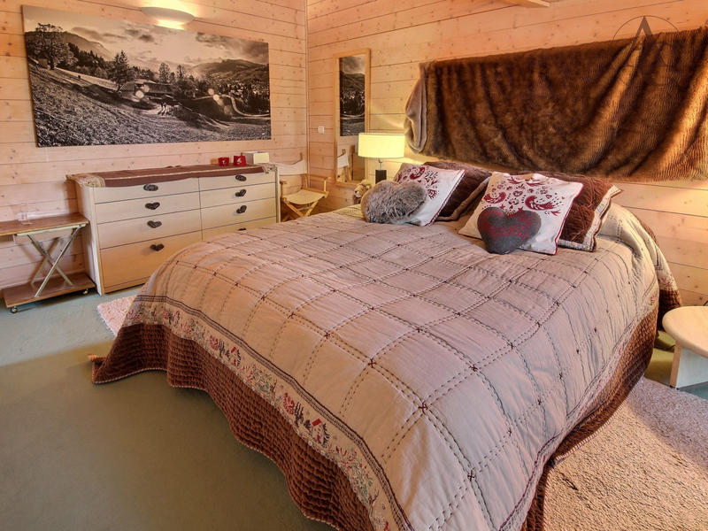 Châlet - 113 m² - 4 pièces