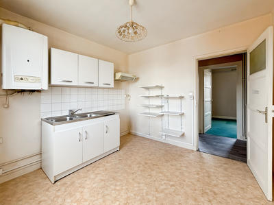 Immeuble - 209 m² - 12 pièces