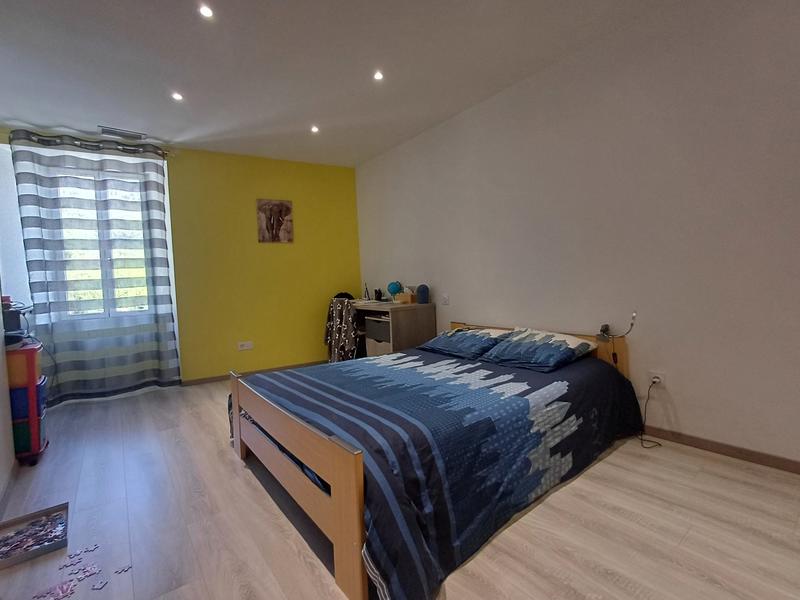 Maison - 190 m² - 5 pièces