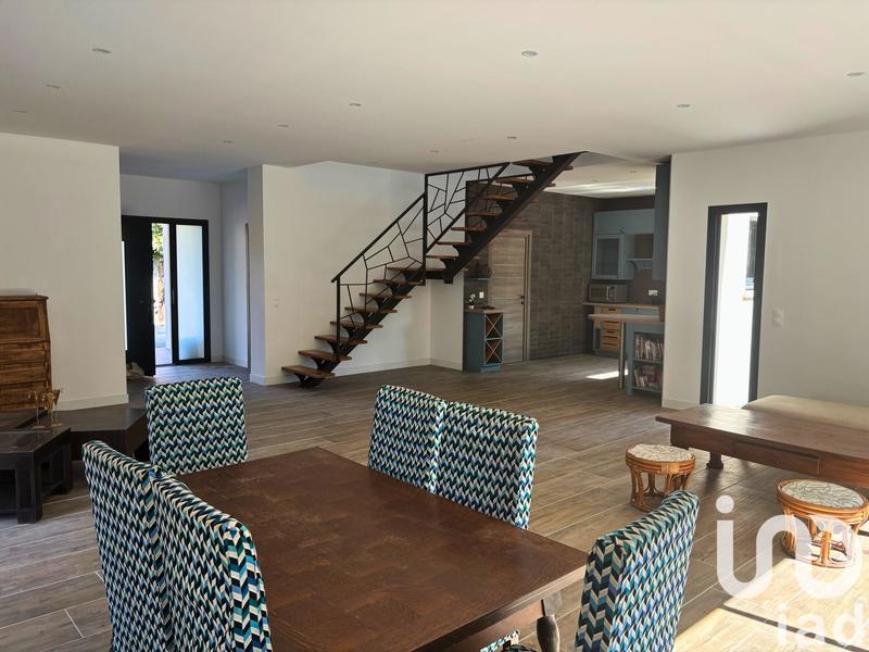 Maison - 167 m² - 5 pièces