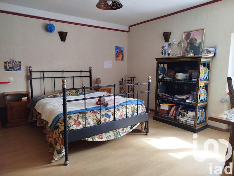 Maison - 190 m² - 10 pièces