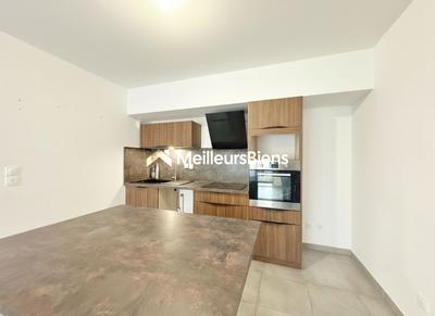 Appartement - 75 m² - 3 pièces